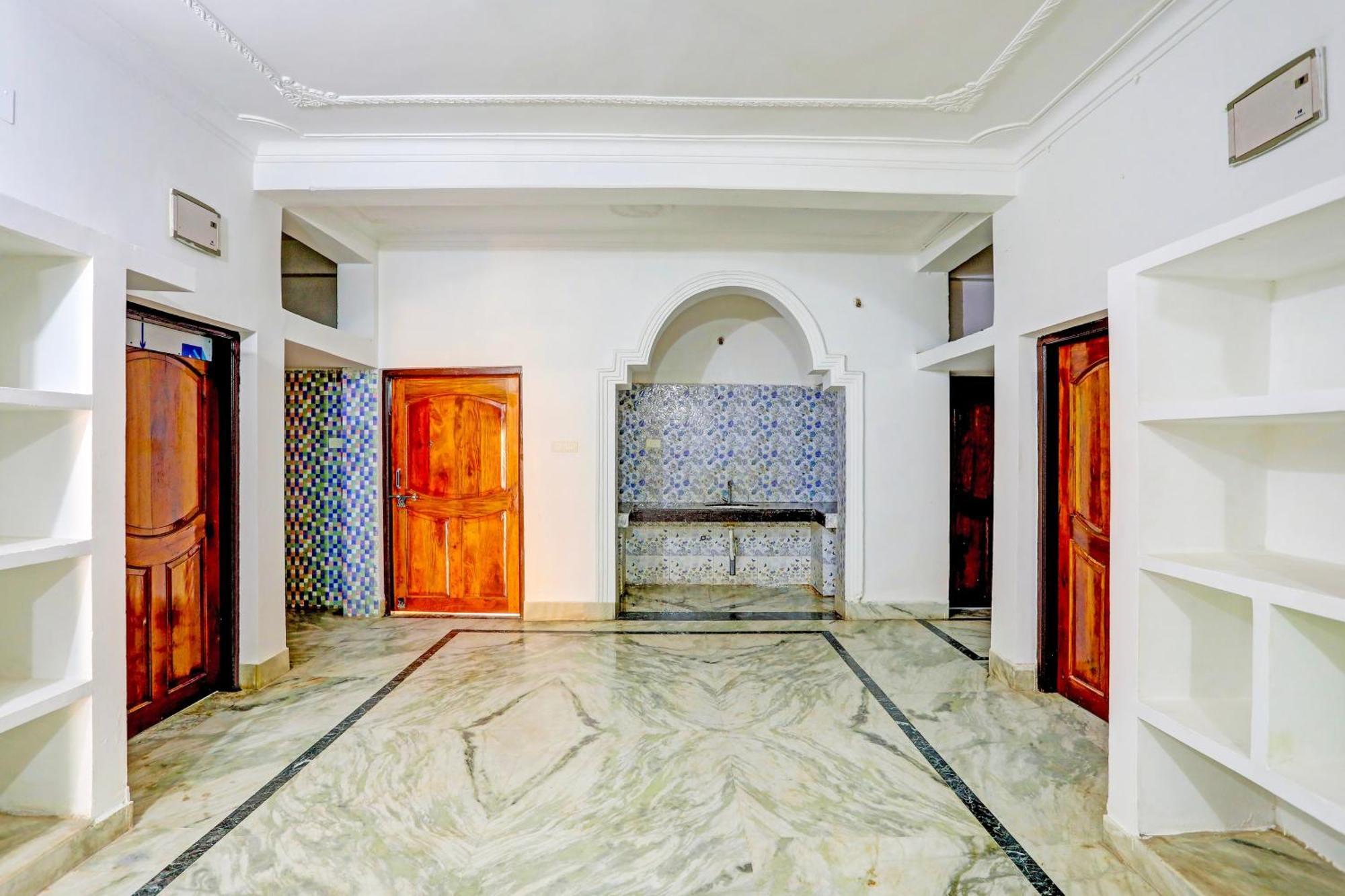 Dibya Guest House Μπουμπάνεσβαρ Εξωτερικό φωτογραφία